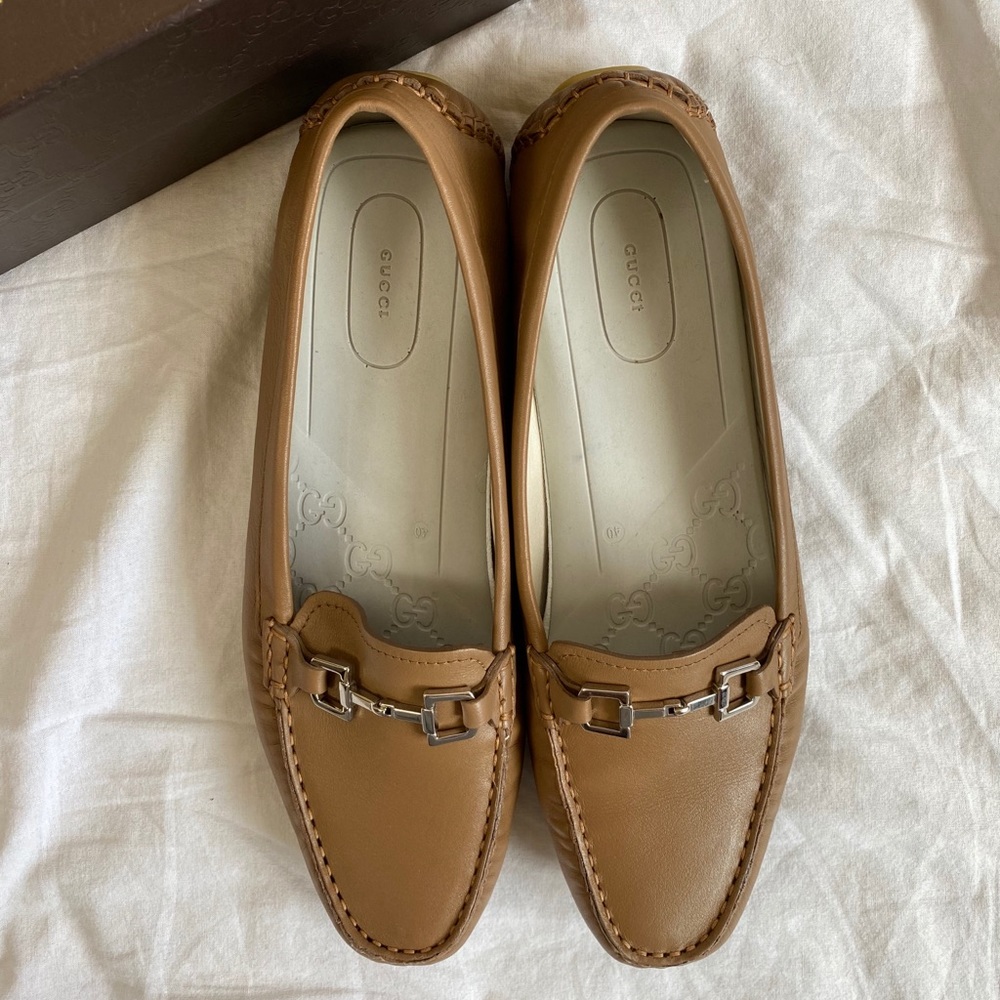 Gucci Tan Leather Horsebit Loafers for Women - Picture 4 of 13